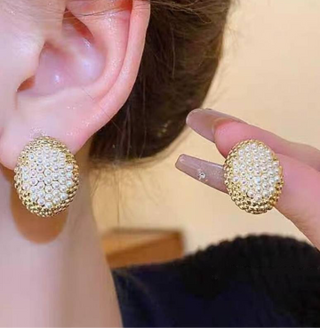 Korean Pearl Cluster Gold Stud Earrings