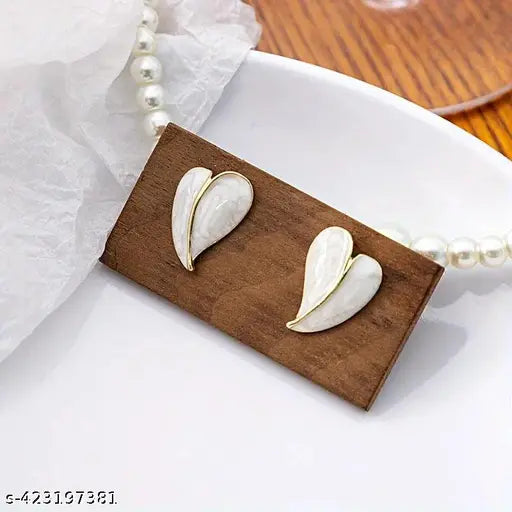 Curved Sleek Heart Stud Earrings