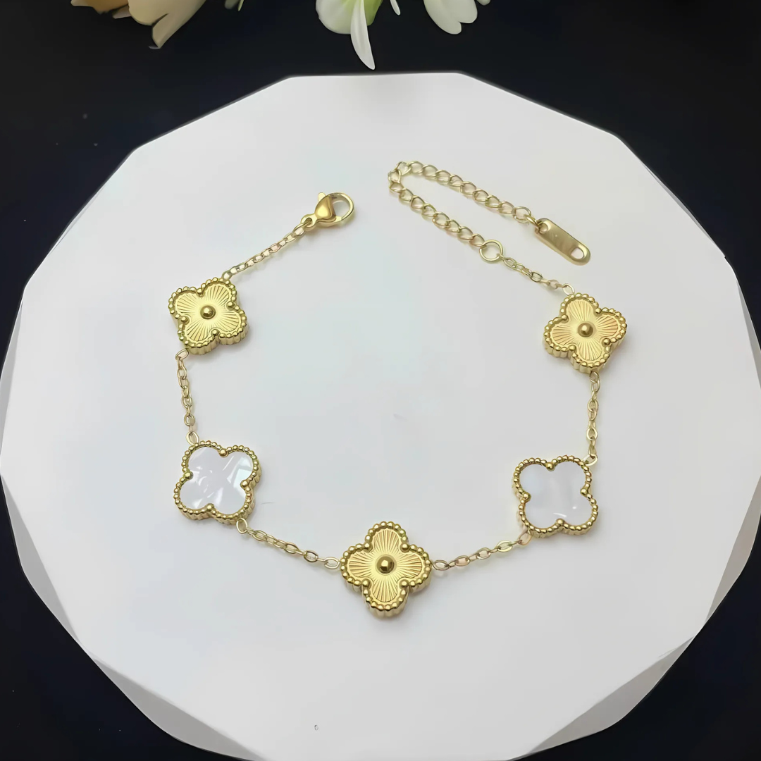 Premium Anti Tarnish Gold Plated Kiyu Ziyu Chain Bracelet - Alternate White Enamel & Gold - Clover Design