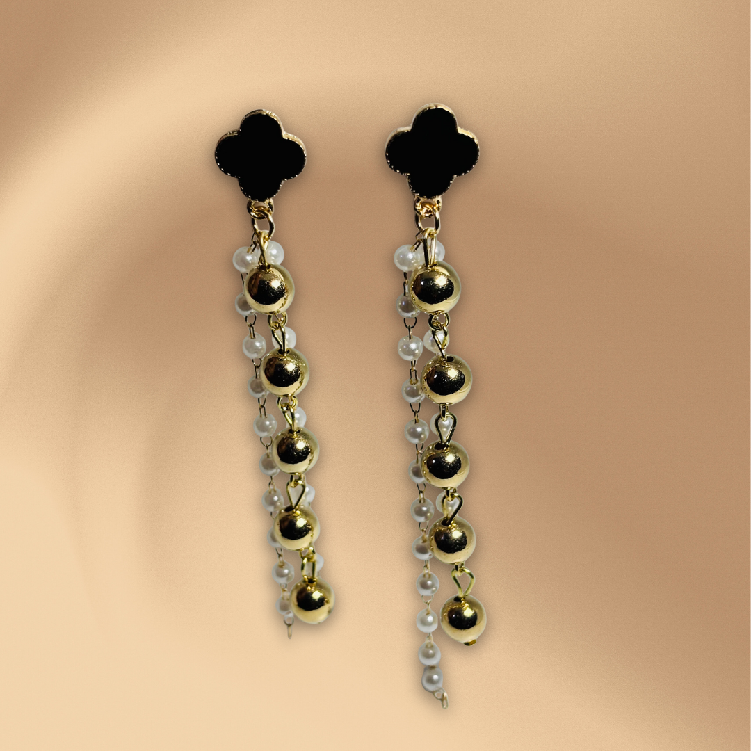 Elegant Black Clover Pearl Drop Earrings Anti Tarnish Stainless Steel