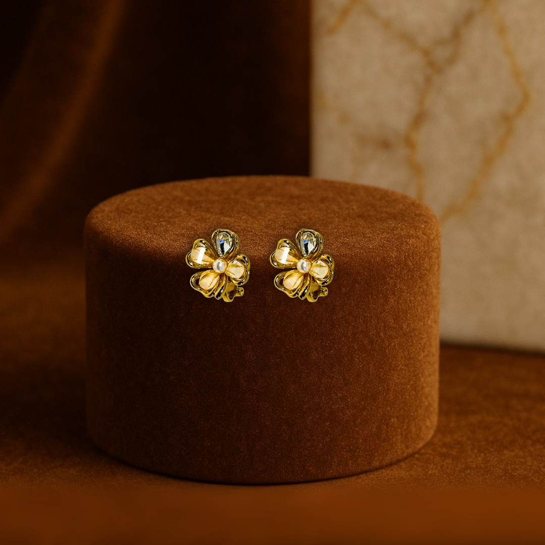Chic Crystal Clover Clip-On Earrings Anti Tarnish Stainless Steel