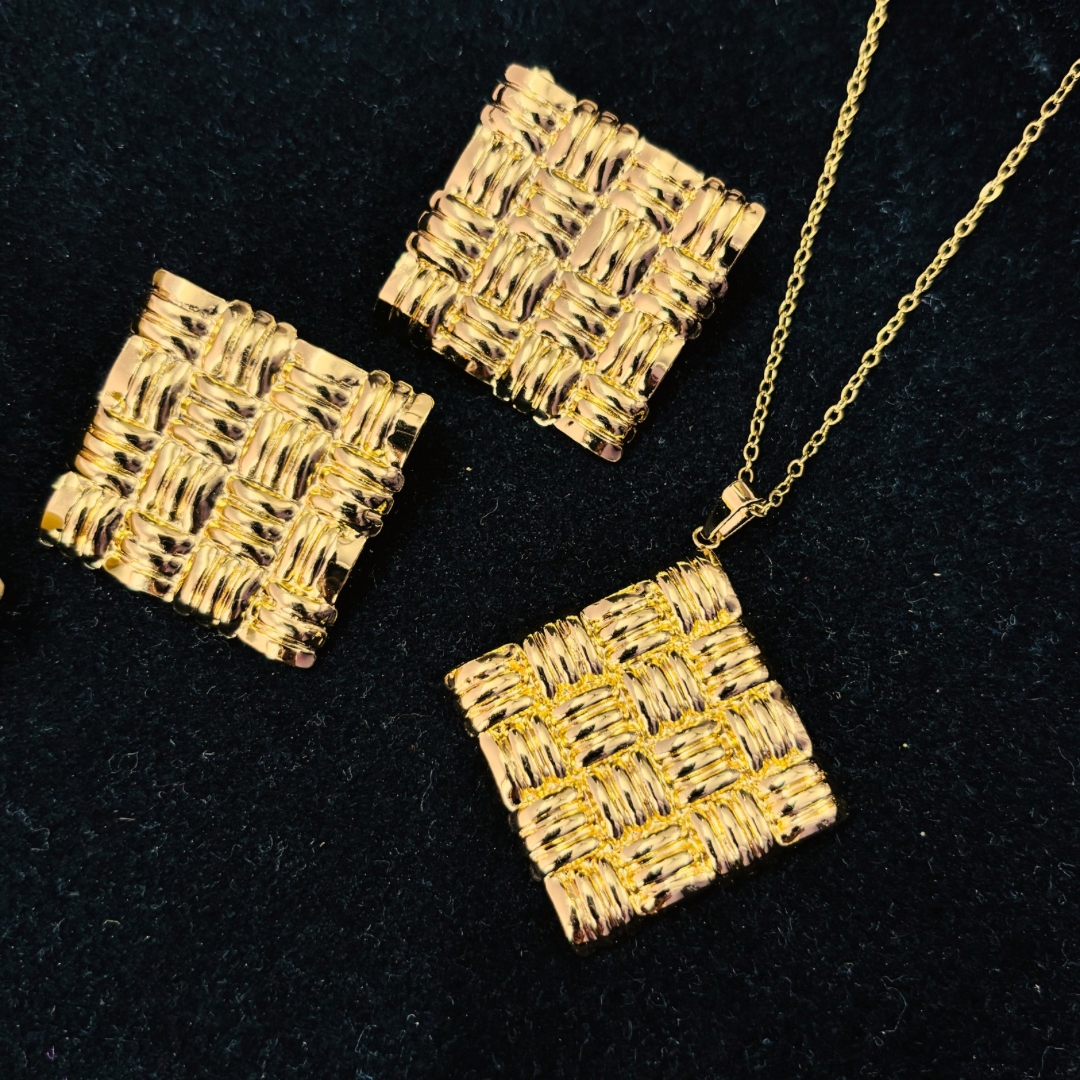 Square Weave Pendant Necklace Set – Anti-Tarnish Gold Plated Stainless Steel Jewelry