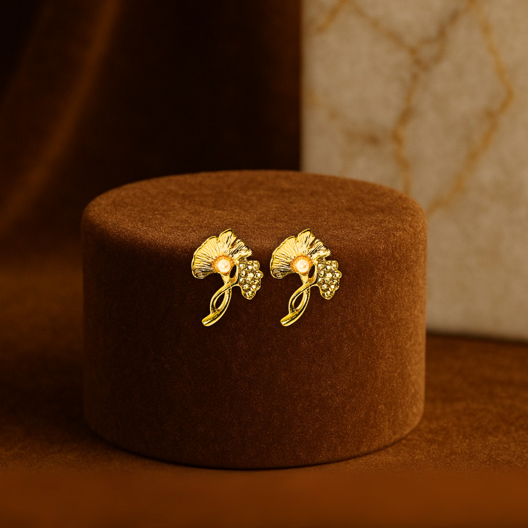 Elegant Floral Pearl Clip-On Earrings Anti Tarnish Stainless Steel