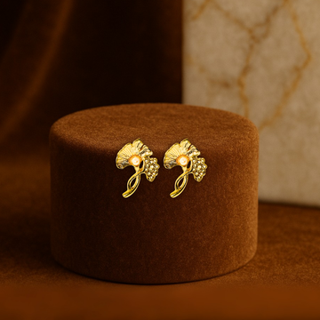 Elegant Floral Pearl Clip-On Earrings Anti Tarnish Stainless Steel
