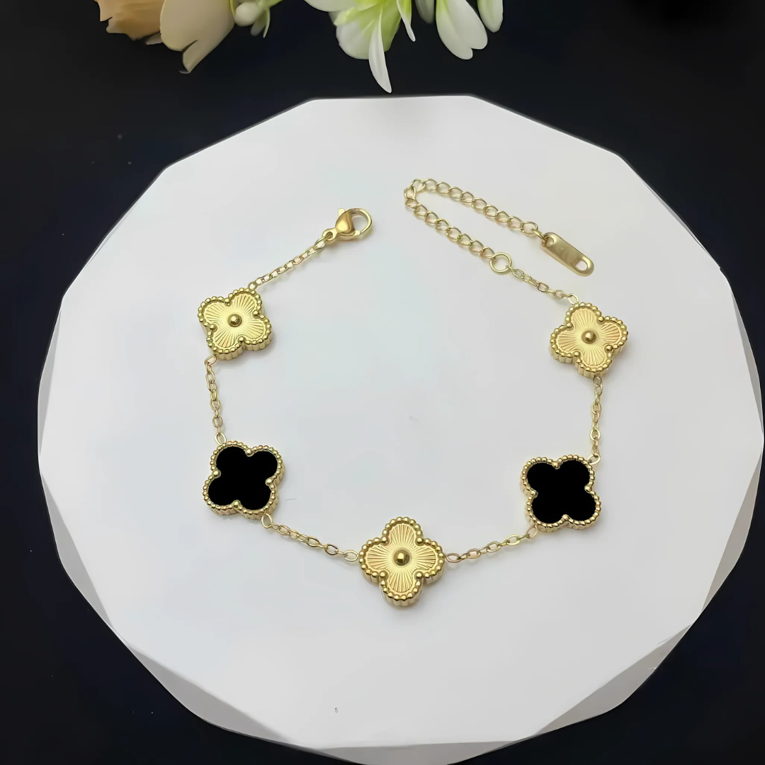 Premium Anti Tarnish Gold Plated Kiyu Ziyu Chain Bracelet - Alternate Black Enamel & Gold - Clover Design